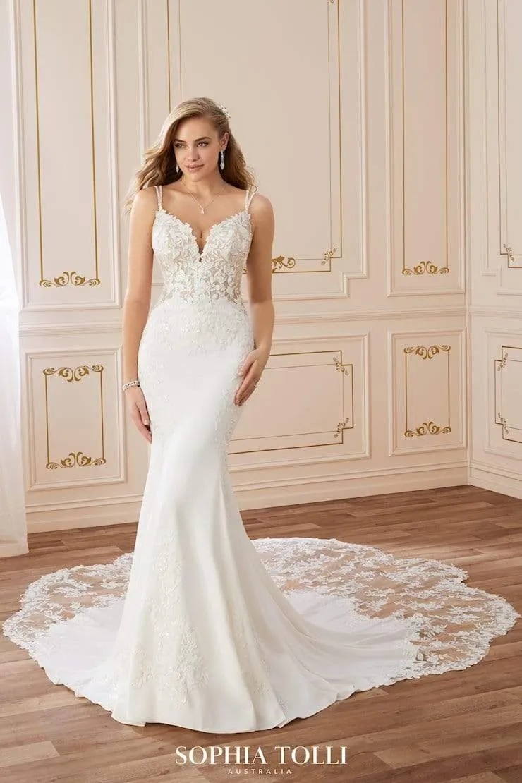 Sophia Tolli: Y22067 - Celestina