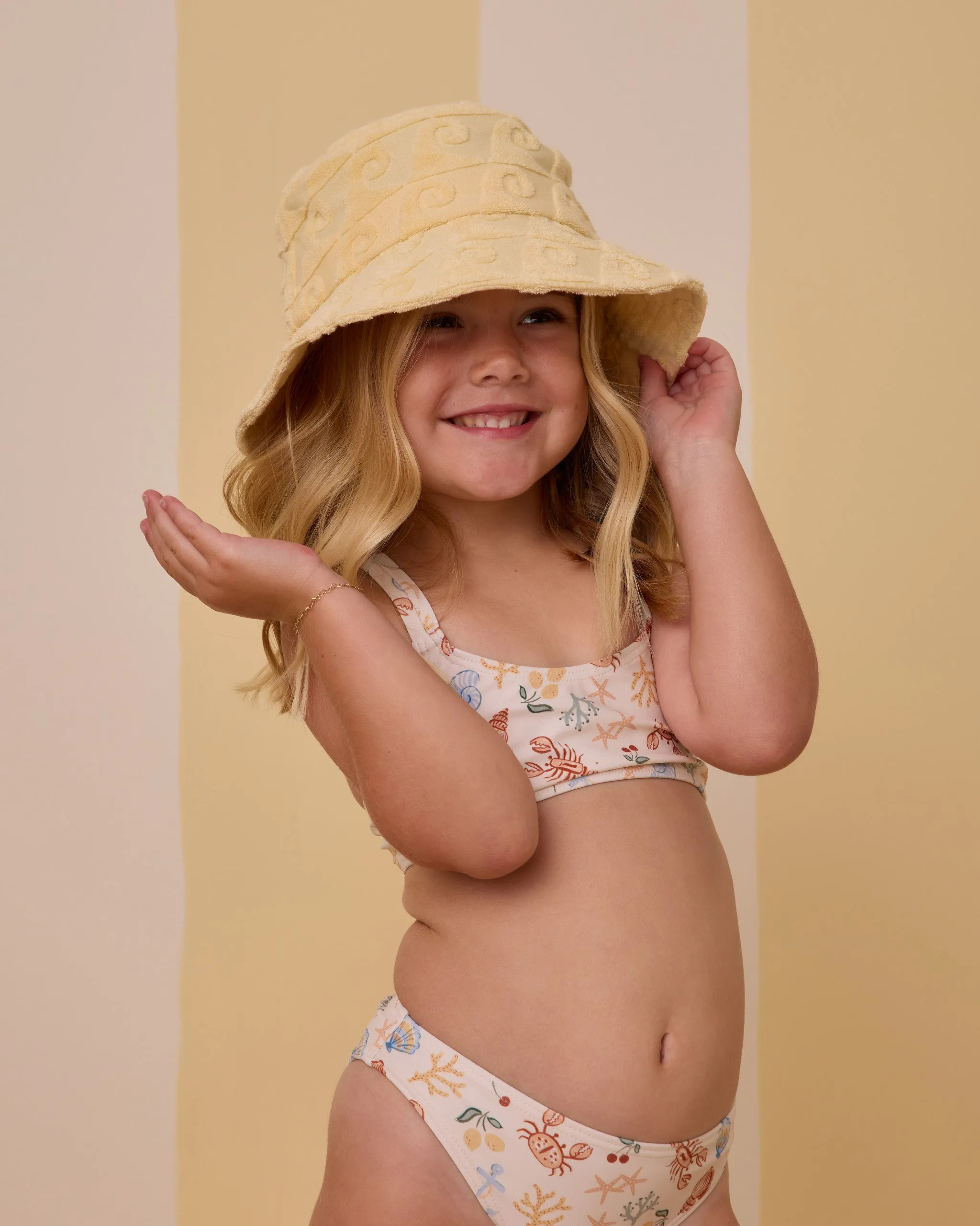 Terry Bucket Hat || Waves