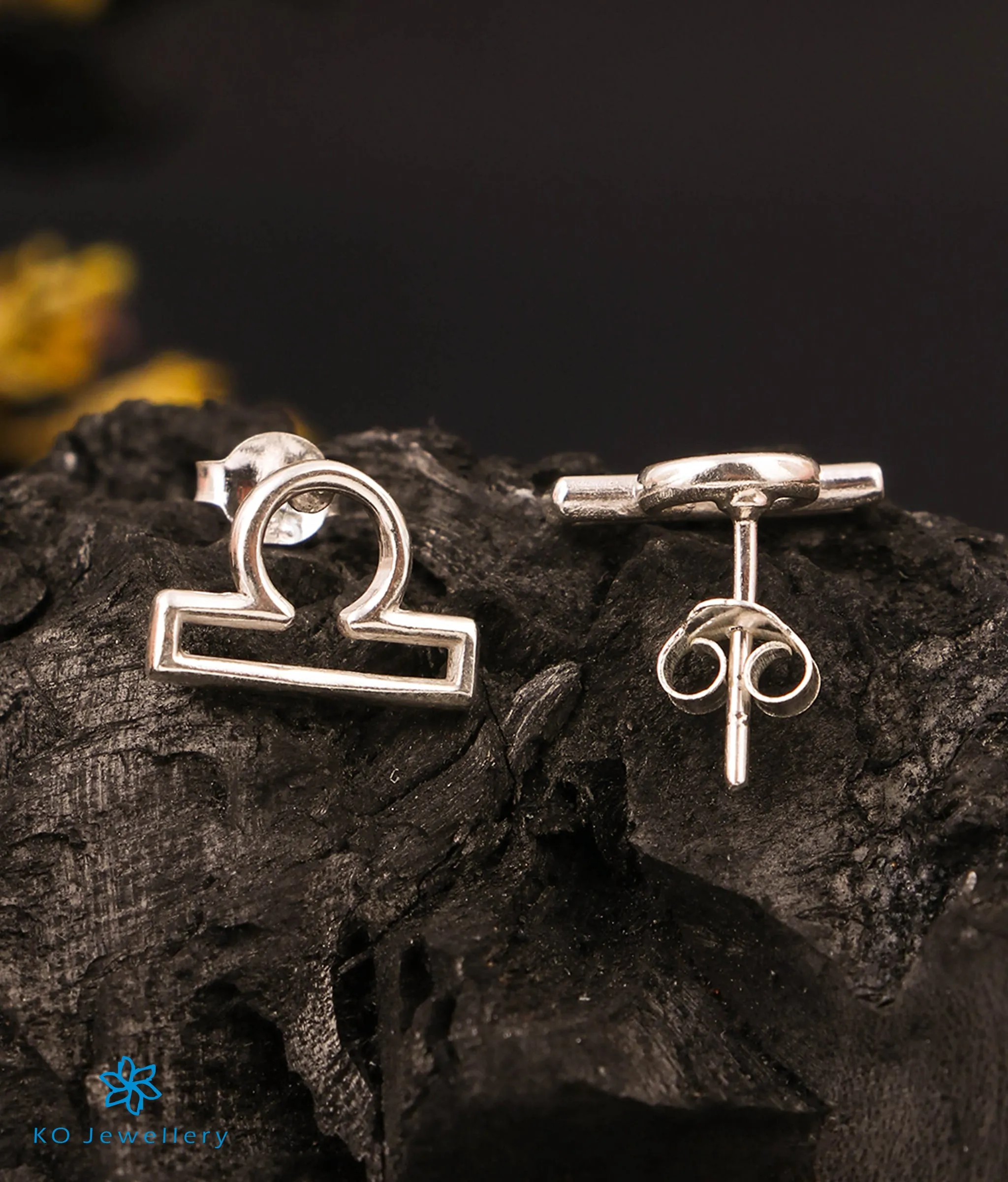 The Libra Zodiac Silver Earring