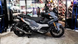 VILLAIN M1 (CARBON)