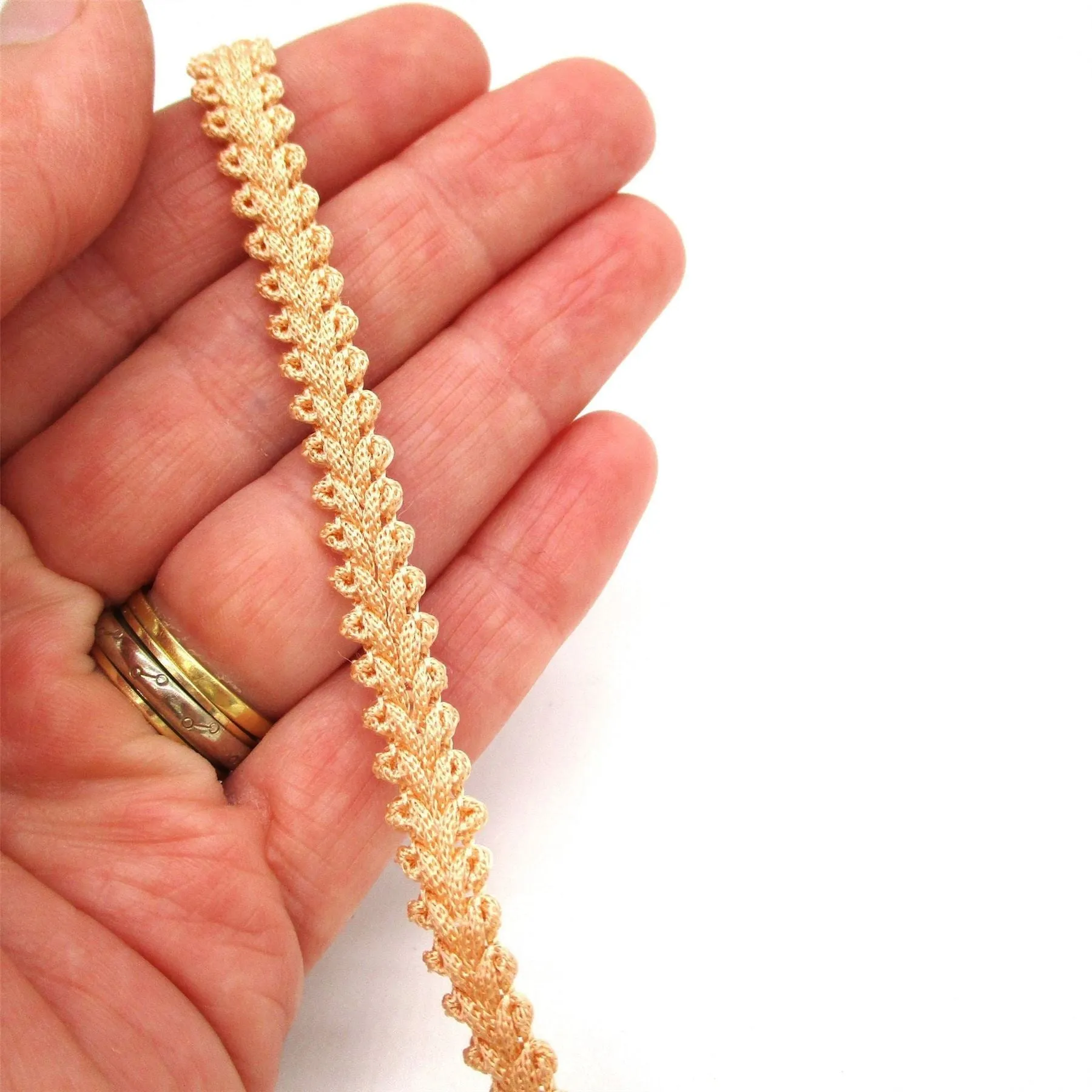 Vintage Feather Braid 7mm 713