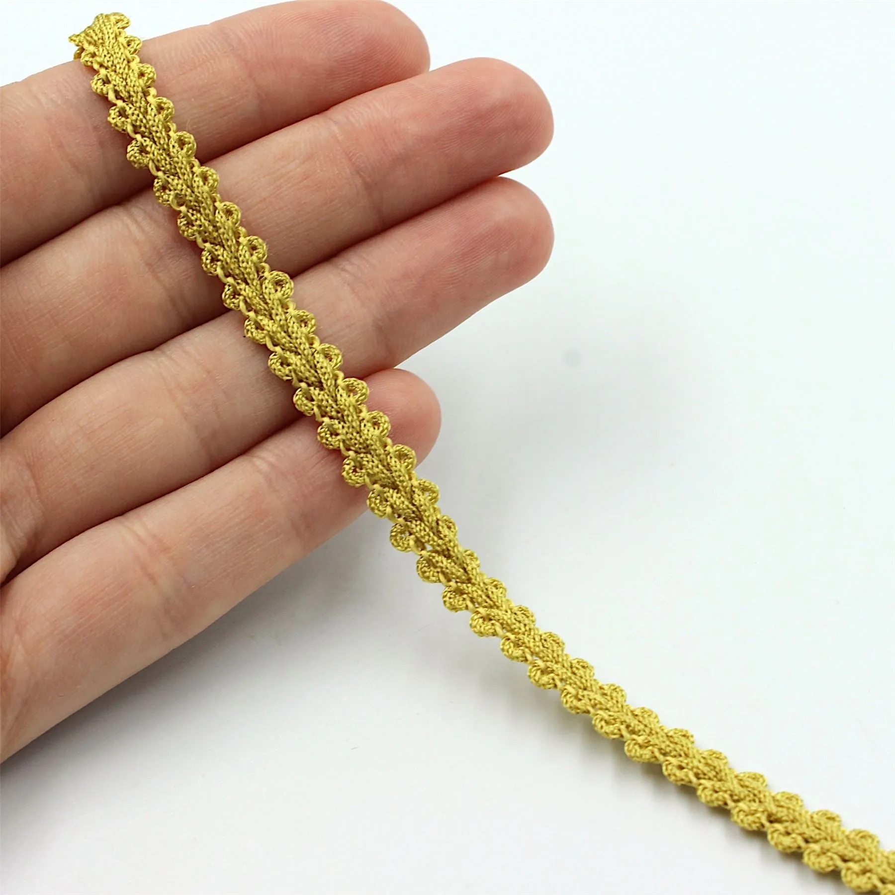 Vintage Feather Braid 7mm 713