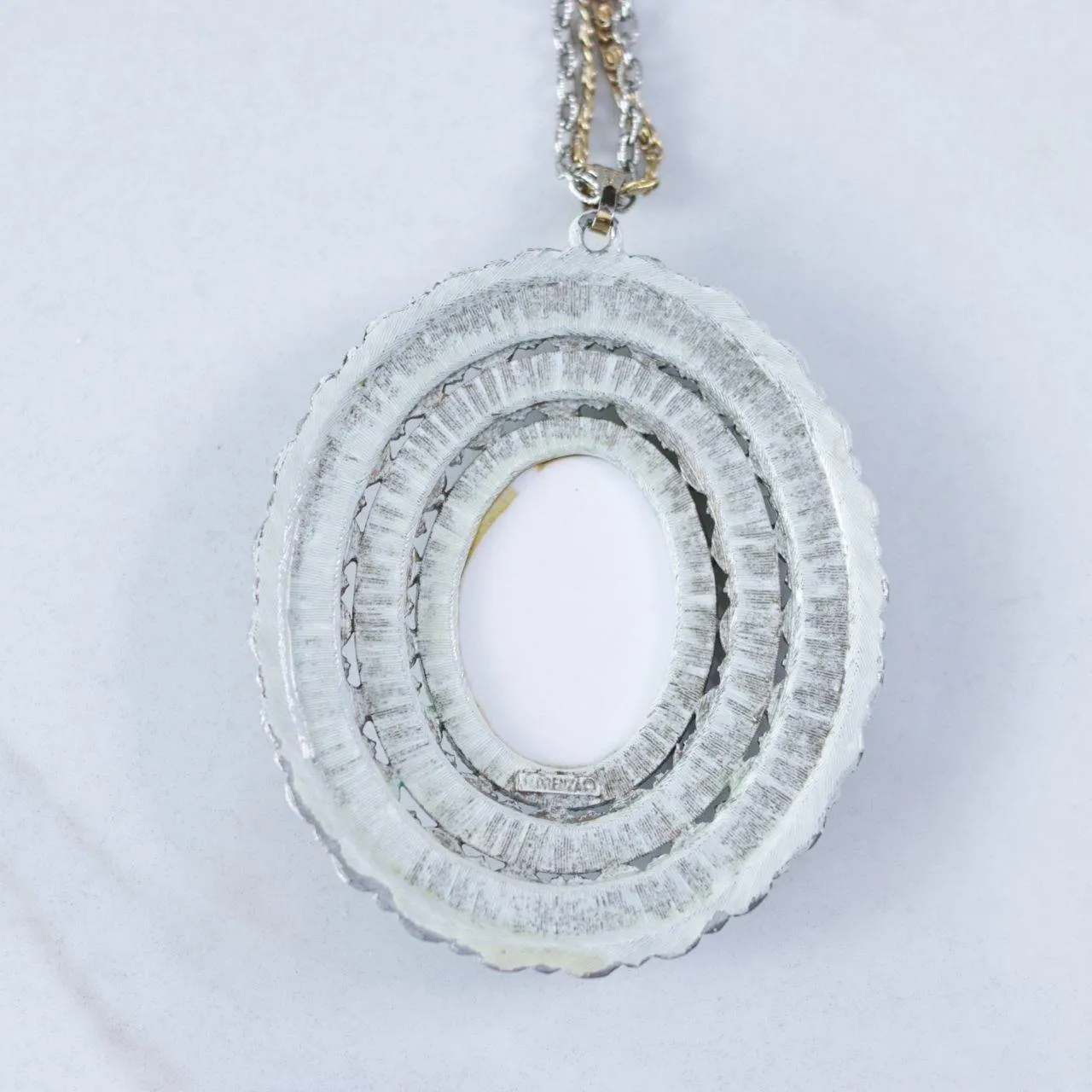 Vintage Florenza White Oval Medallion Statement Necklace