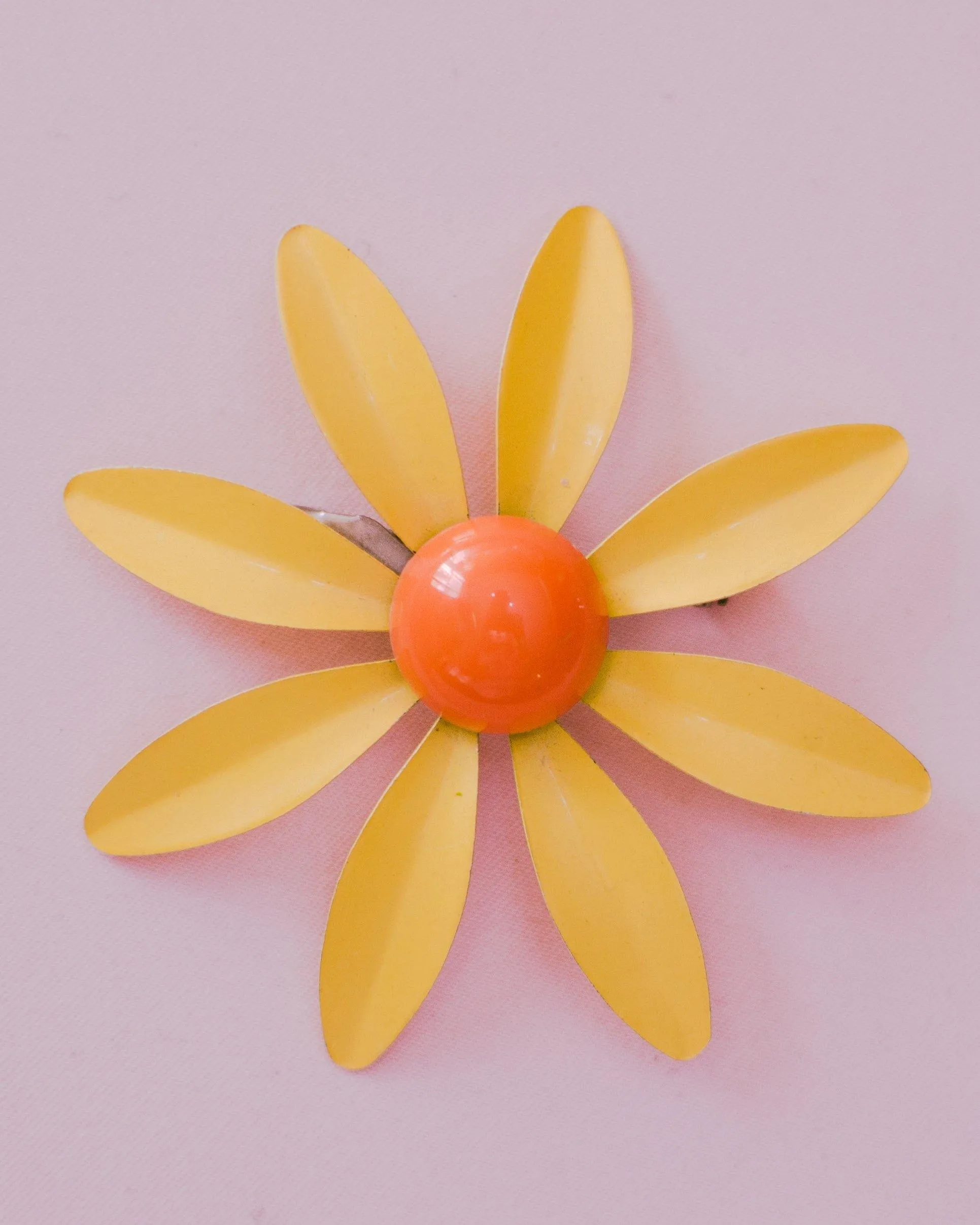 Vintage Retro Mod Flower Power Yellow and Orange Enamel Brooch