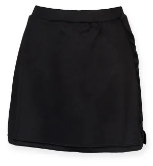 Women's skort with wicking finish