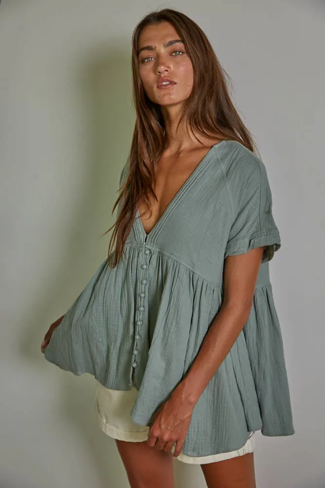 WOVEN COTTON GUAZE PLUNGED V-NECK TOP